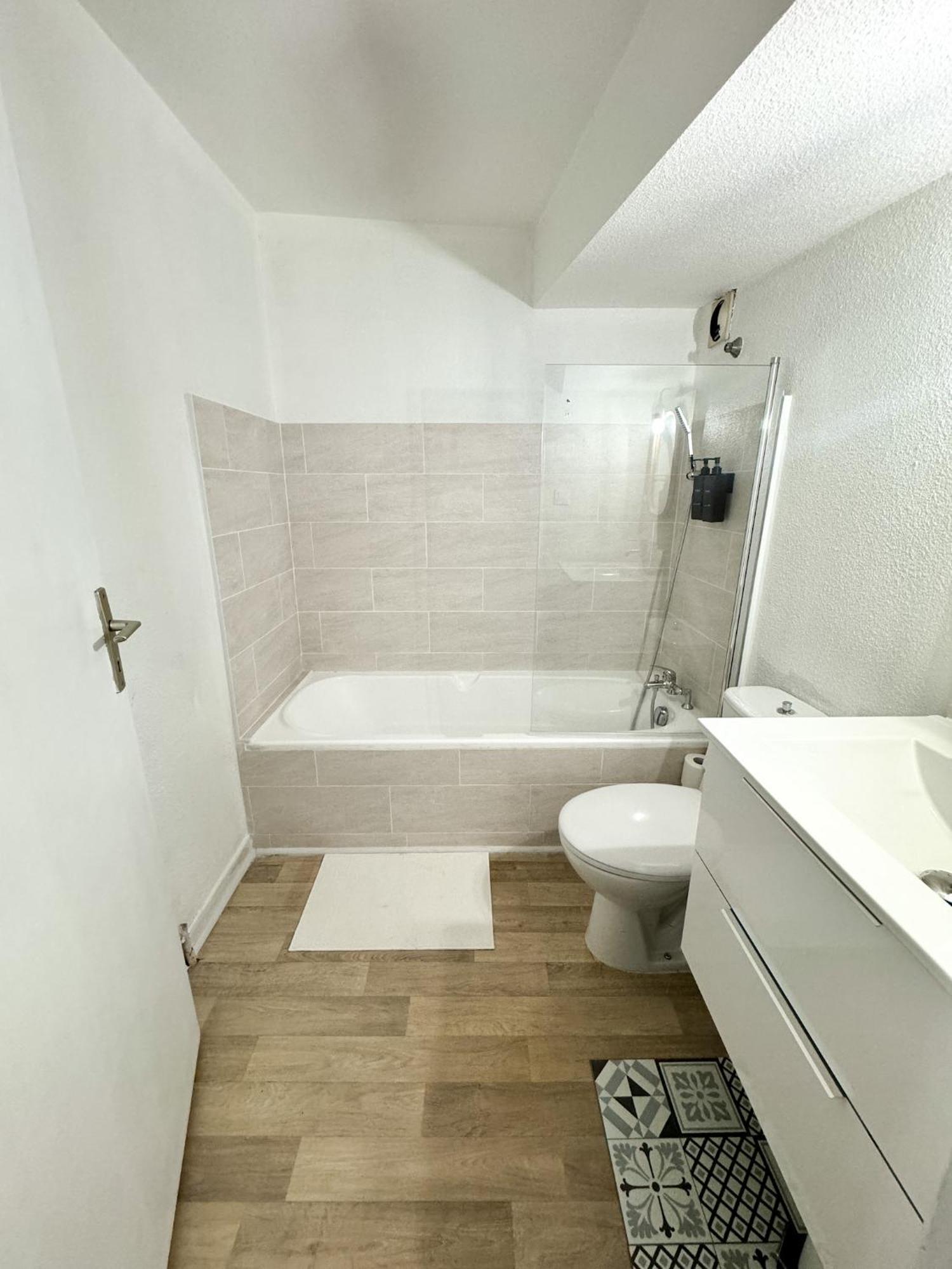 Appartement Cosy En Hyper-Centre Brive-la-Gaillarde Exterior foto